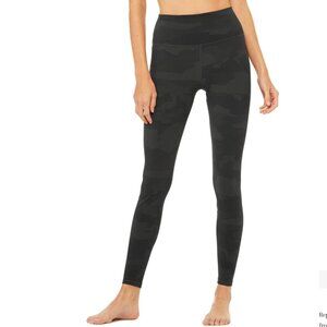 🐝 Alo High Waist Vapor Legging in Black Camo Womens Medium EUC